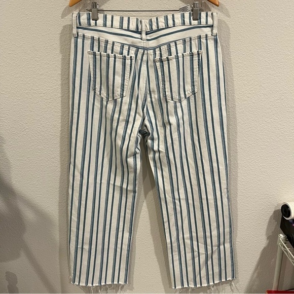 Joe’s Jeans the Blake high rise wide leg crop jeans in white and blue stripe 32 - Picture 7 of 11